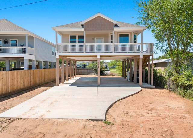 Property at 1226 9th St, San Leon, TX 77539, 3 beds, 2 baths