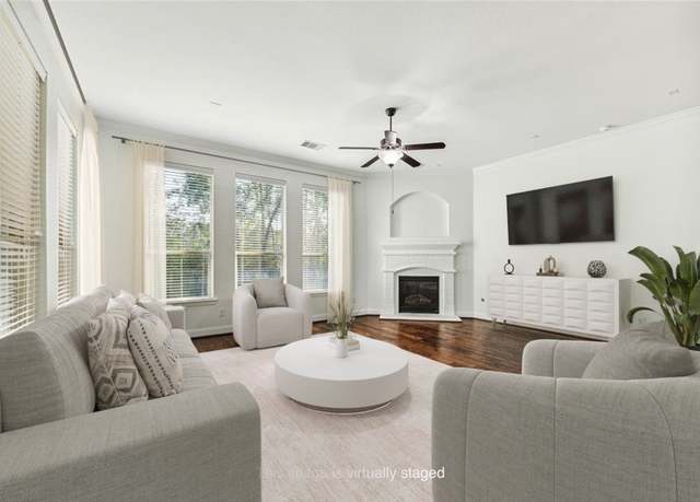 Property at 1811 Leela Springs Dr, Conroe, TX 77304, 4 beds, 3.5 baths