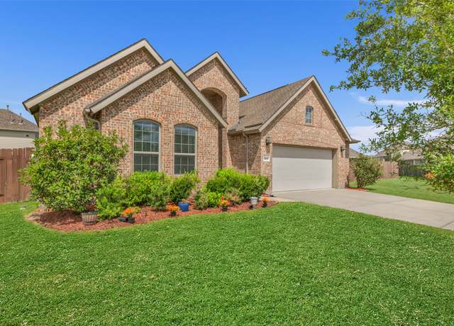 Property at 505 Ozark Ct, League City, TX 77573, 4 beds, 2.5 baths