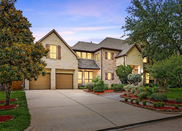 Property at 14242 Mindy Park Ln, Houston, TX 77069, 4 beds, 3.5 baths