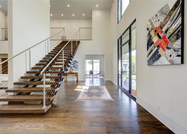 Property at 5202 Chesapeake Way, Houston, TX 77056, 3 beds, 4 baths