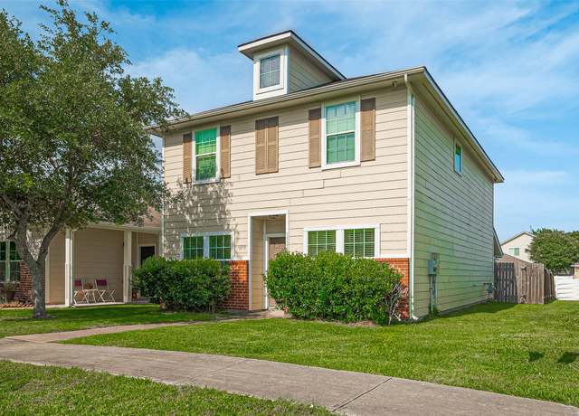 Property at 1526 Claremont Garden Cir, Houston, TX 77047, 3 beds, 2.5 baths