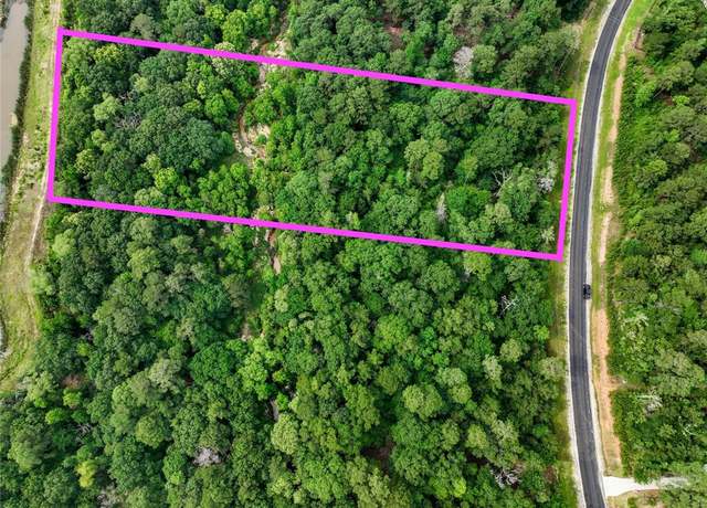 Property at 306 Sundog Rd, Huntsville, TX 77340
