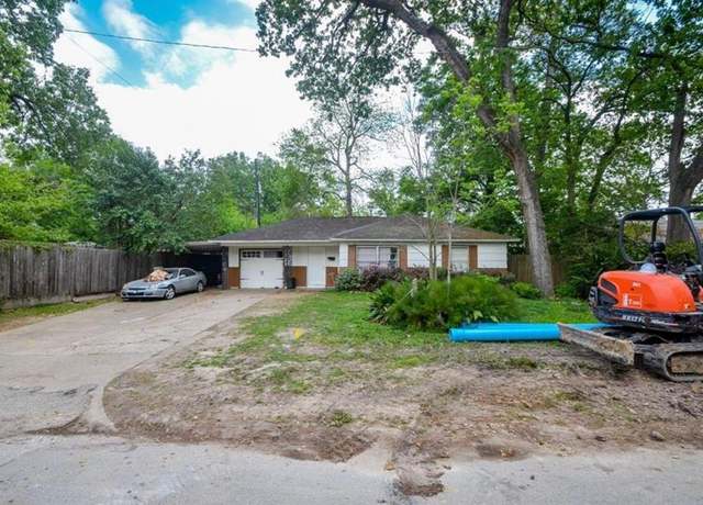 Property at 1534 Caywood Ln, Houston, TX 77055, 4 beds, 2 baths