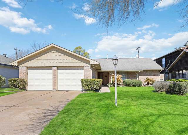 Property at 3910 Brookston St, Houston, TX 77045, 3 beds, 2 baths