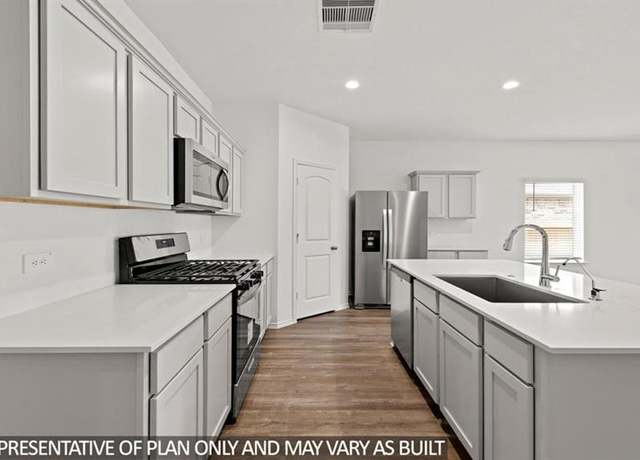 Property at 14729 Upward Sky Dr, Splendora, TX 77372, 5 beds, 3 baths
