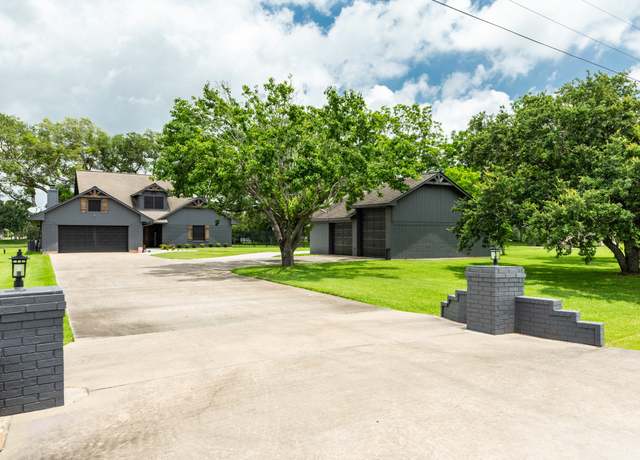 Property at 307 County Road 416, Brazoria, TX 77422, 4 beds, 4 baths