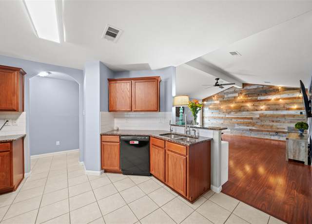 Property at 9822 Garnet Springs Dr, Iowa Colony, TX 77583, 4 beds, 2 baths