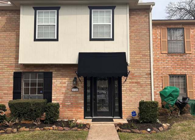 Property at 5720 Townhouse Ln, Beaumont, TX 77707, 3 beds, 2.5 baths
