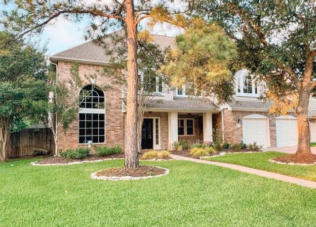 Property at 14306 Medlowe Ct, Cypress, TX 77429, 5 beds, 3.5 baths