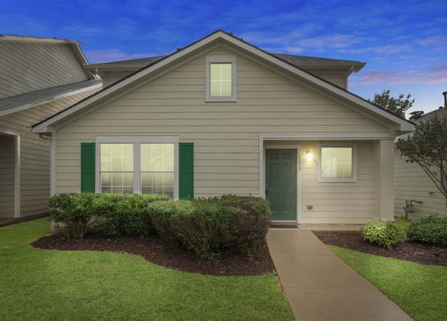 Property at 1617 Nichole Woods Dr, Houston, TX 77047, 4 beds, 2.5 baths