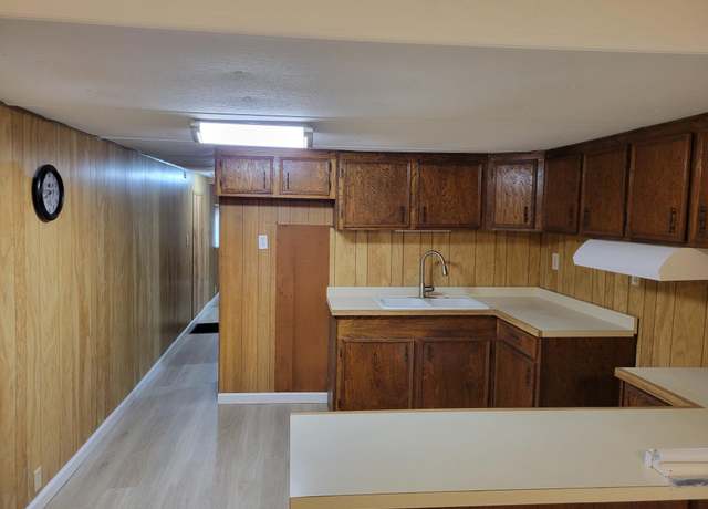 Property at 557 Moose Dr, Onalaska, TX 77360, 2 beds, 1.5 baths