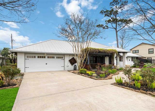 Property at 4031 Fernwood Dr, Houston, TX 77021, 4 beds, 4.5 baths