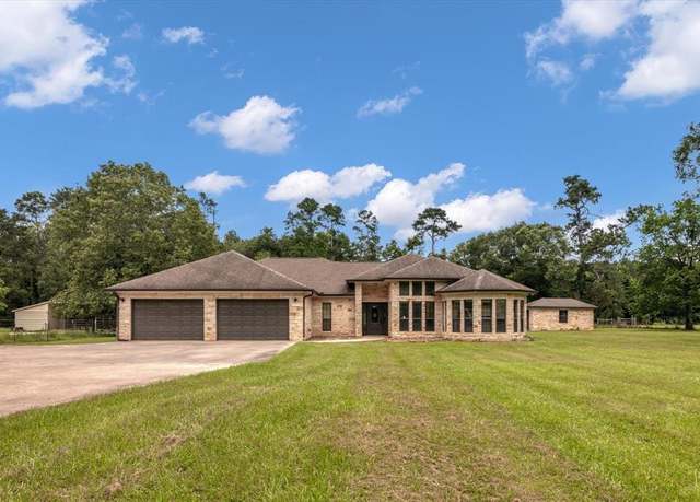 Property at 400 Independence Dr, Shepherd, TX 77371, 2 beds, 2.5 baths