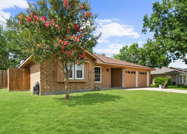 Property at 5915 Ray Dr, Pasadena, TX 77505, 3 beds, 2 baths