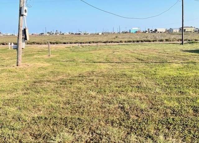 Property at 280 Seaview St, Sargent, TX 77414