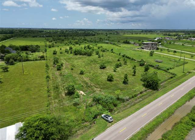 Property at 0 County Road 171, Liverpool, TX 77577