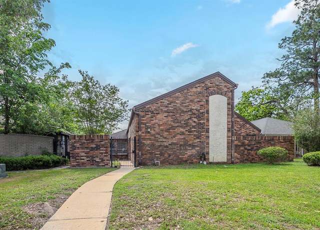 Property at 5893 Southern Hills Dr, Houston, TX 77069, 2 beds, 2 baths