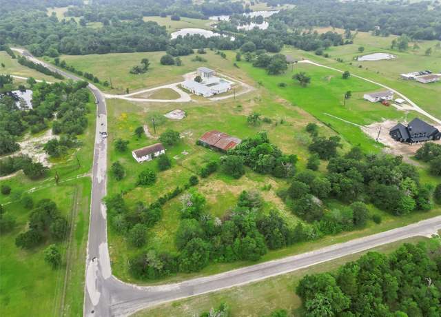 Property at 1589 County Road 252, Anderson, TX 77830, 6 beds, 3 baths