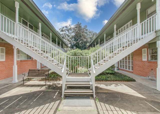 Property at 5542 Holly St #209, Houston, TX 77081, 3 beds, 2 baths