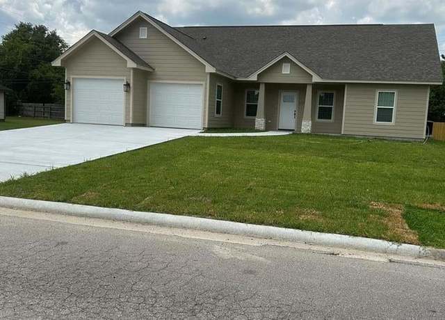 Property at 2217 Cashmere Ave, Port Arthur, TX 77640, 3 beds, 2 baths