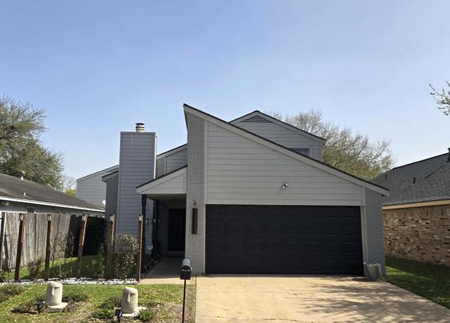Property at 2203 Dowling Dr, Richmond, TX 77469, 3 beds, 2.5 baths