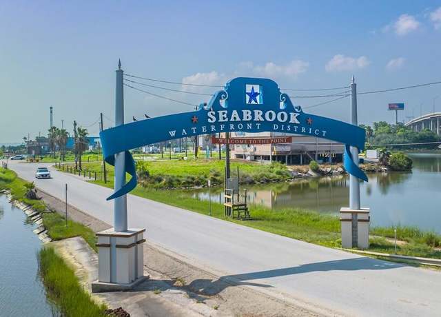 Property at 709 Gale St #14, Seabrook, TX 77586, 2 beds, 1 bath