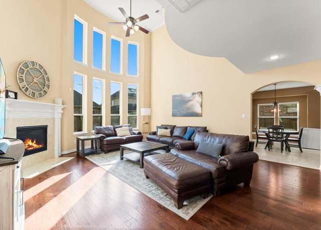 Property at 6815 Redwood Terrace Ln, Spring, TX 77389, 5 beds, 3.5 baths