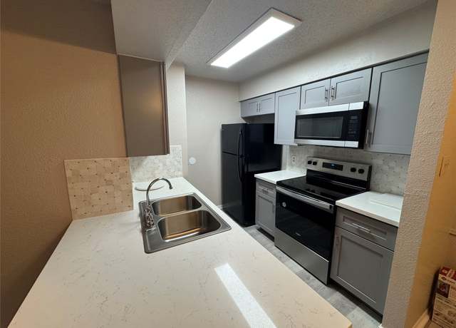 Property at 10101 S Gessner Rd #305, Houston, TX 77071, 2 beds, 2 baths
