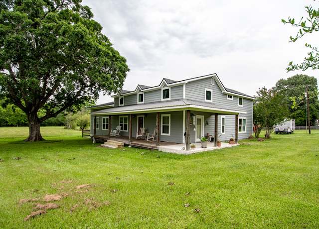 Property at 2856 Fm 1011 Rd, Liberty, TX 77575, 4 beds, 2.5 baths