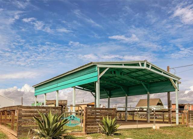 Property at 228 County Road 202 Gulfview, Sargent, TX 77414