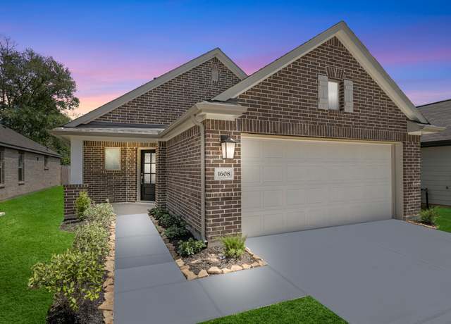 Property at 1608 Portia Ln, Conroe, TX 77301, 3 beds, 2 baths