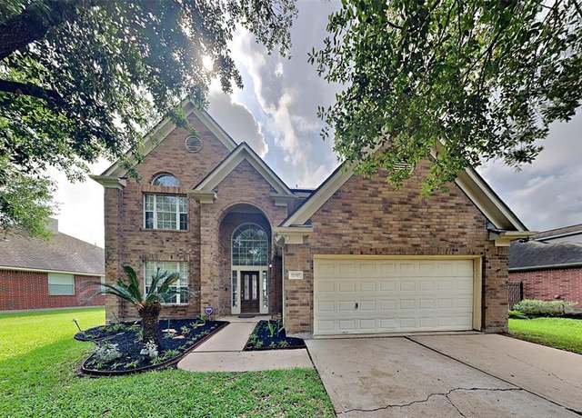 Property at 12107 Canyon Mills Dr, Houston, TX 77095, 4 beds, 2.5 baths
