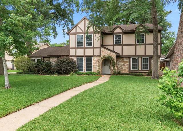 Property at 8206 Birchglen Ln, Houston, TX 77070, 4 beds, 2.5 baths