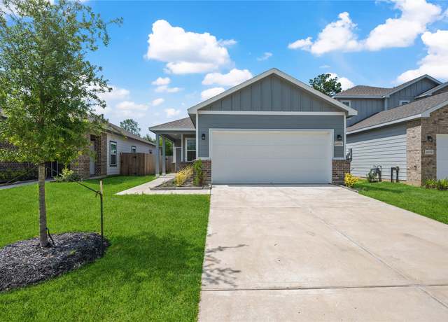 Property at 16934 Needlepoint Dr, Conroe, TX 77302, 4 beds, 2 baths