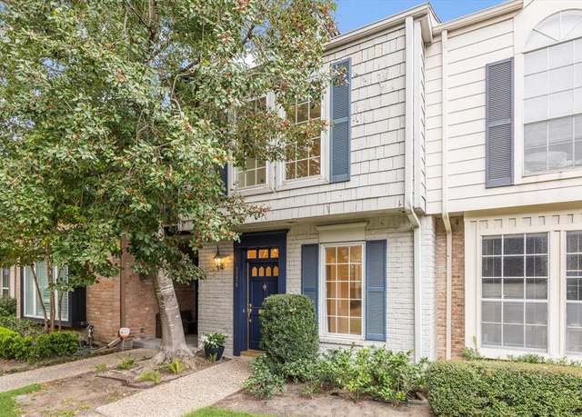 Property at 3776 Lake St, Houston, TX 77098, 2 beds, 2.5 baths