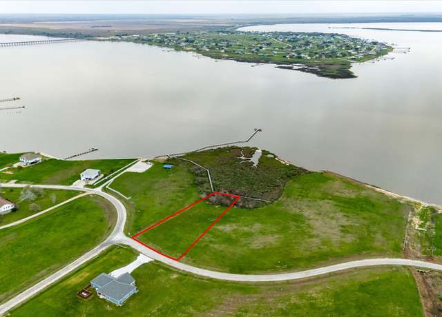 Property at 398 Windswept Dr, Port Lavaca, TX 77979