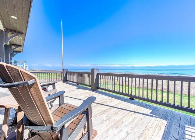 Property at 636 Villa Dr, Crystal Beach, TX 77650, 5 beds, 5 baths