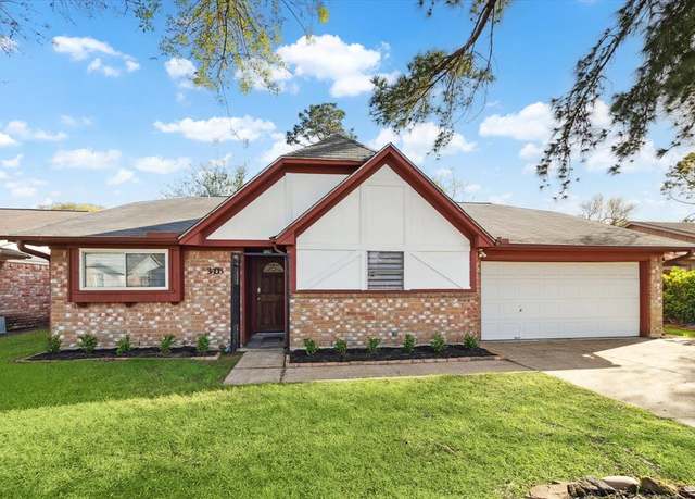 Property at 3503 Saratoga Dr, Houston, TX 77088, 3 beds, 2 baths