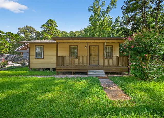 Property at 109 Meadows St, Cleveland, TX 77328, 3 beds, 2 baths