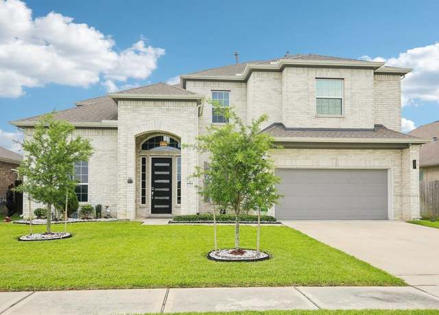 Property at 4814 Goldeneye Dr, Baytown, TX 77521, 4 beds, 3.5 baths