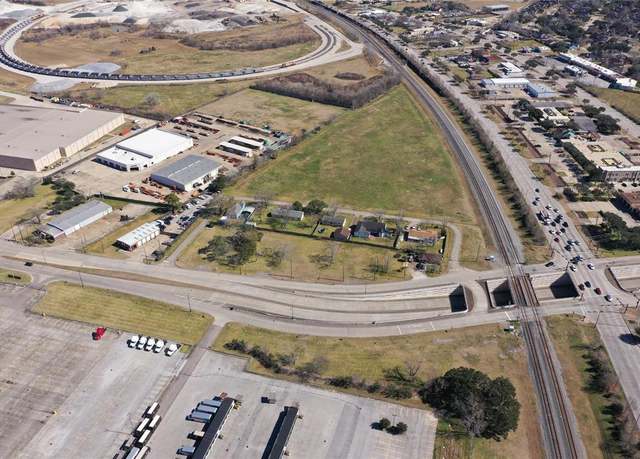 Property at 14027 Stafford Rd, Stafford, TX 77477