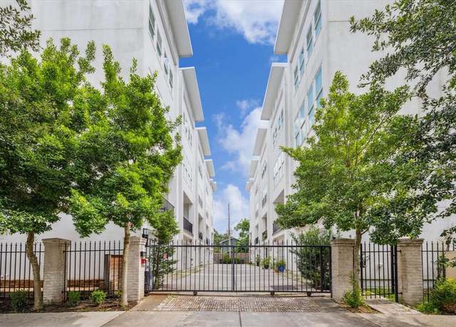 Property at 2509 Dorrington Blvd Unit B, Houston, TX 77030, 4 beds, 4.5 baths