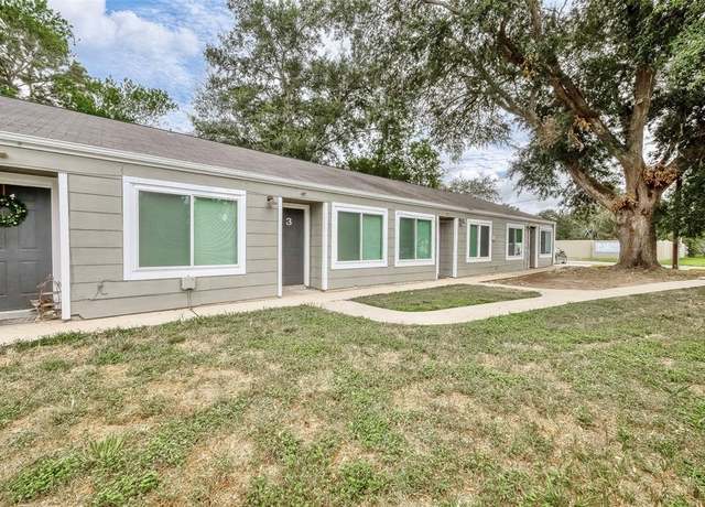 Property at 506 North 3rd St, Richmond, TX 77469, 16 beds, 1 bath