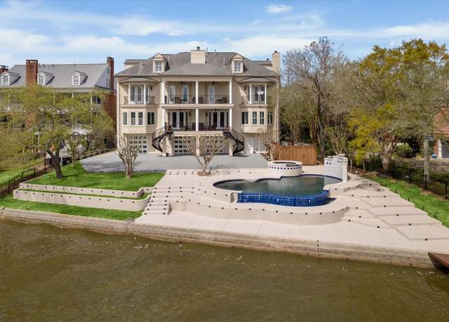 Property at 1406 Spring Cress Ln, Seabrook, TX 77586, 6 beds, 5.5 baths