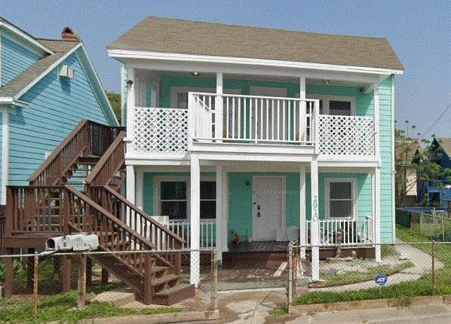 Property at 2910 Avenue K, Galveston, TX 77550, 6 beds, 4 baths