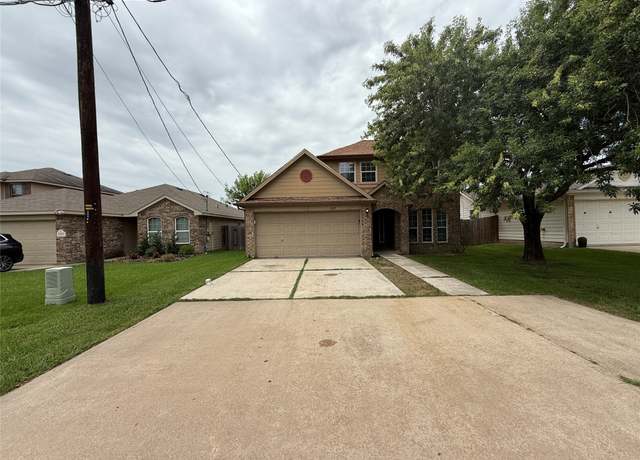 Property at 2325 Shady Tree Ln, Conroe, TX 77301, 3 beds, 2.5 baths