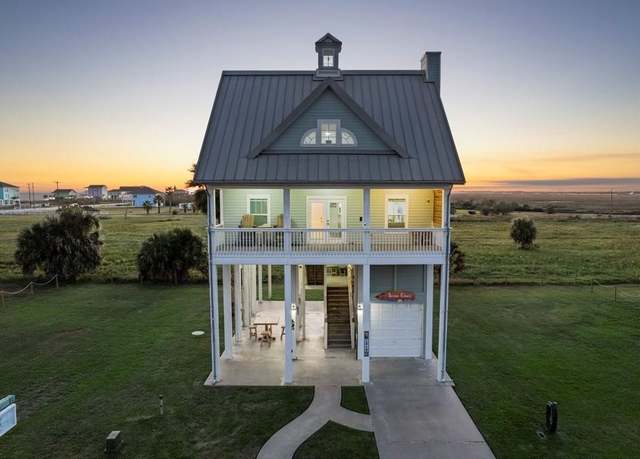 Property at 1019 Brighton Jones Blvd, Gilchrist, TX 77617, 3 beds, 2 baths