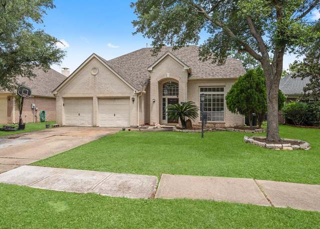Property at 3923 Shadow Cove Dr, Houston, TX 77082, 4 beds, 2.5 baths