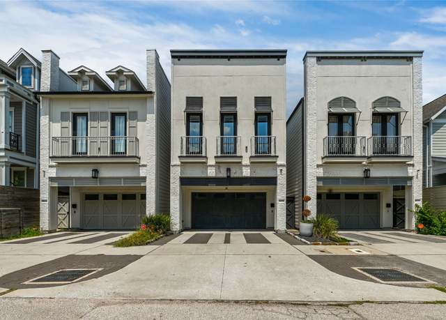 Property at 113 E 26th St Unit B, Houston, TX 77008, 3 beds, 2.5 baths